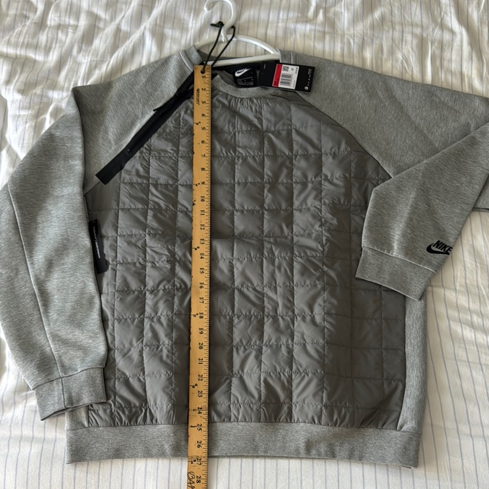 Nike Insulated Gray Quilted Sweatshirt